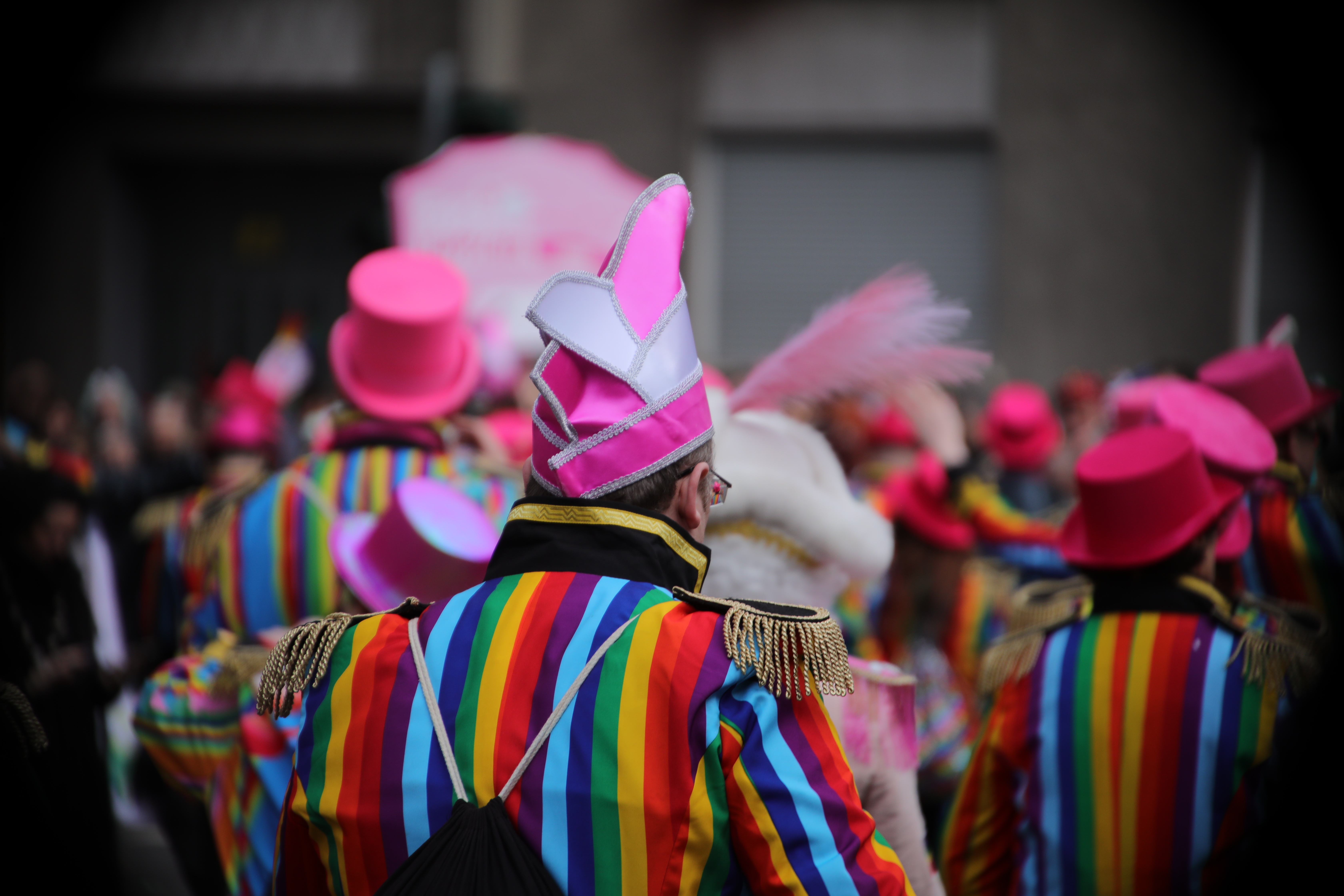 🎭 Carnival Wiesbaden – Celebrate Fastnacht Together! 🎉